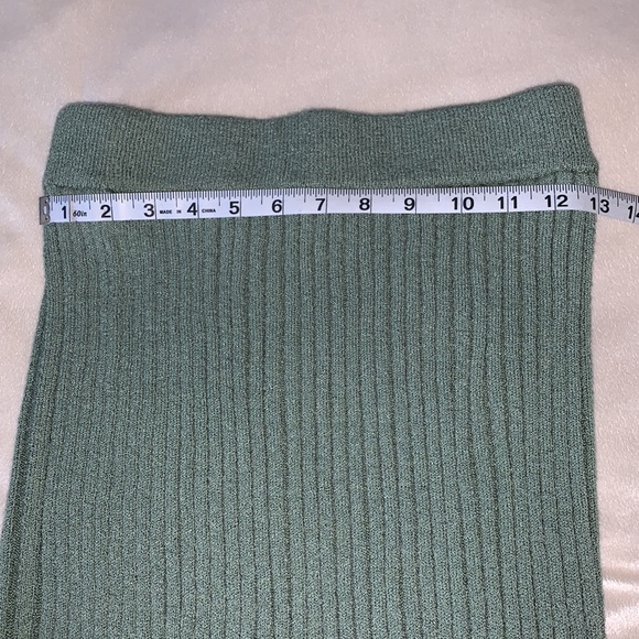 š„SOLDš„Anthropologie/Amadi Midi Sweater Skirt Set Size S - Picture 8 of 11